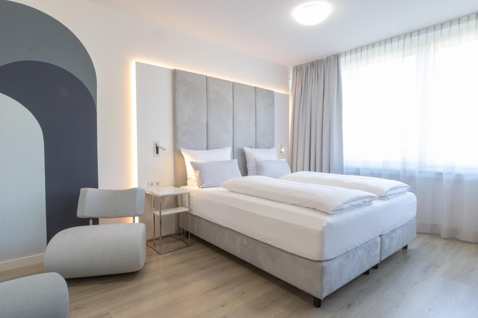 Zzzpace Smart-Hotel Крефельд Екстер'єр фото
